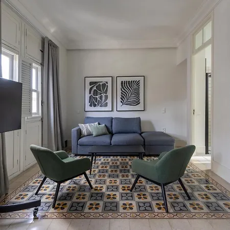 Castillo Apartment